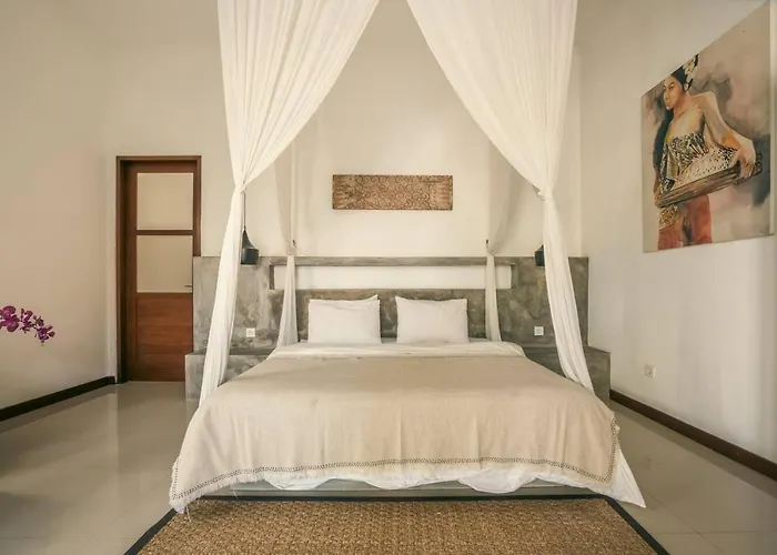 Villa Classic Elegance 3br Private Canggu