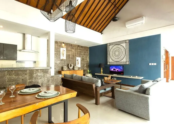 Classic Elegance 3br Private