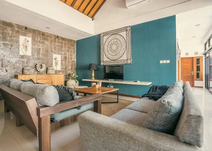 Villa Classic Elegance 3br Private Canggu