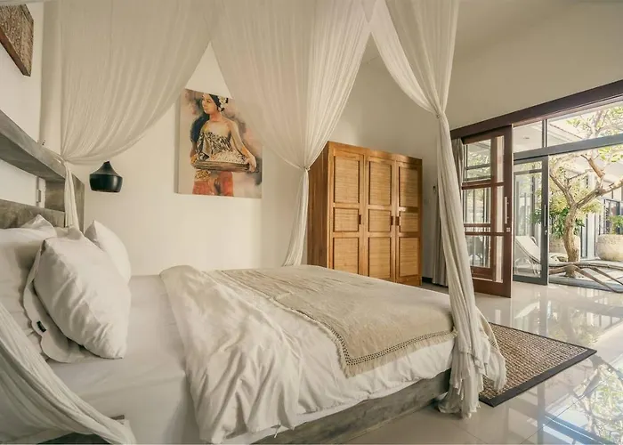 Villa Classic Elegance 3br Private Canggu